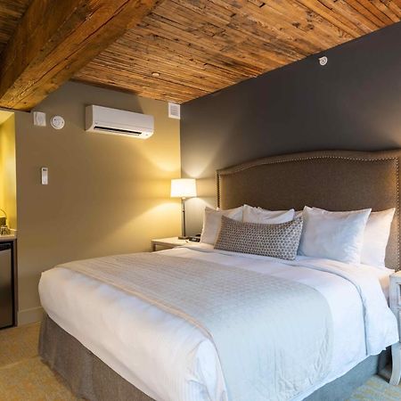 Inn At Lynden Екстер'єр фото